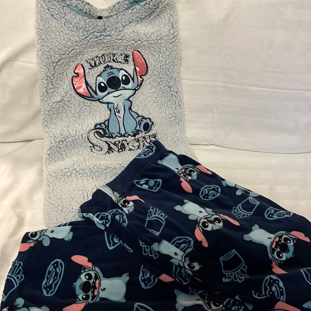 COPY - Extra large two-piece at stitch winter warm pajamas